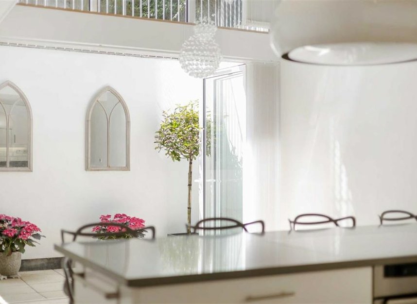 Properties for sale in Kings Avenue - SW4 8BH view7