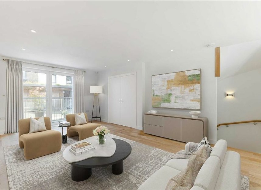 Properties for sale in Kings Avenue - SW4 8BH view3