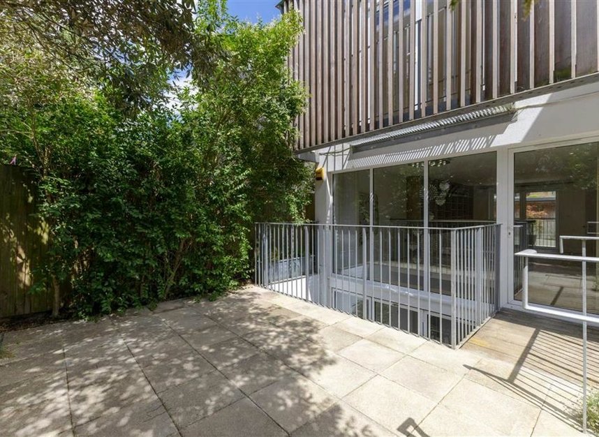 Properties for sale in Kings Avenue - SW4 8BH view13