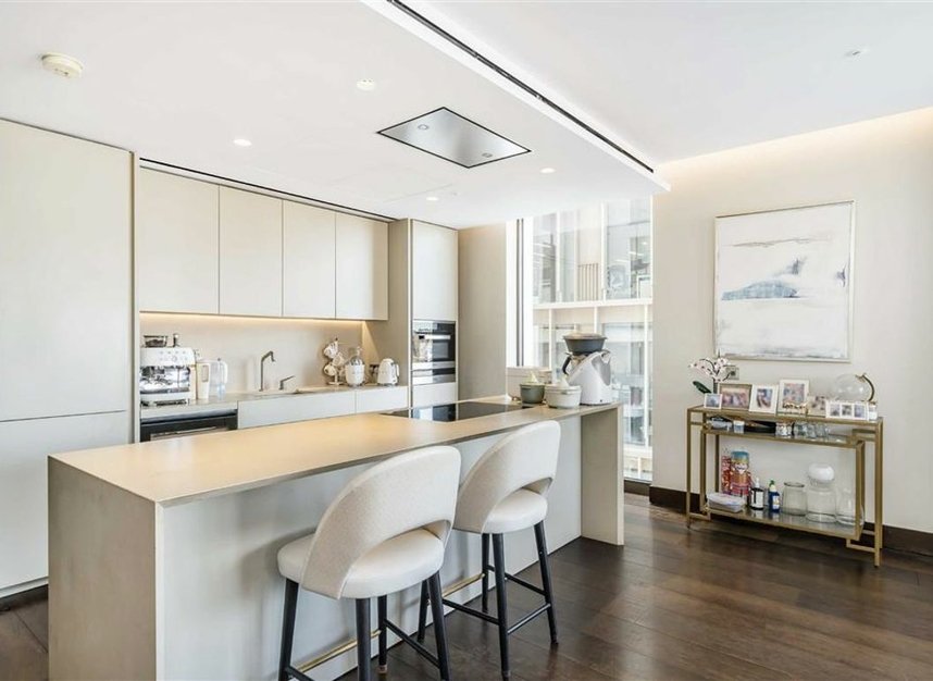 Properties for sale in Kings Gate Walk - SW1E 6AN view3