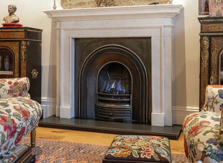 Properties for sale in Kings Road - TW10 6EP view3