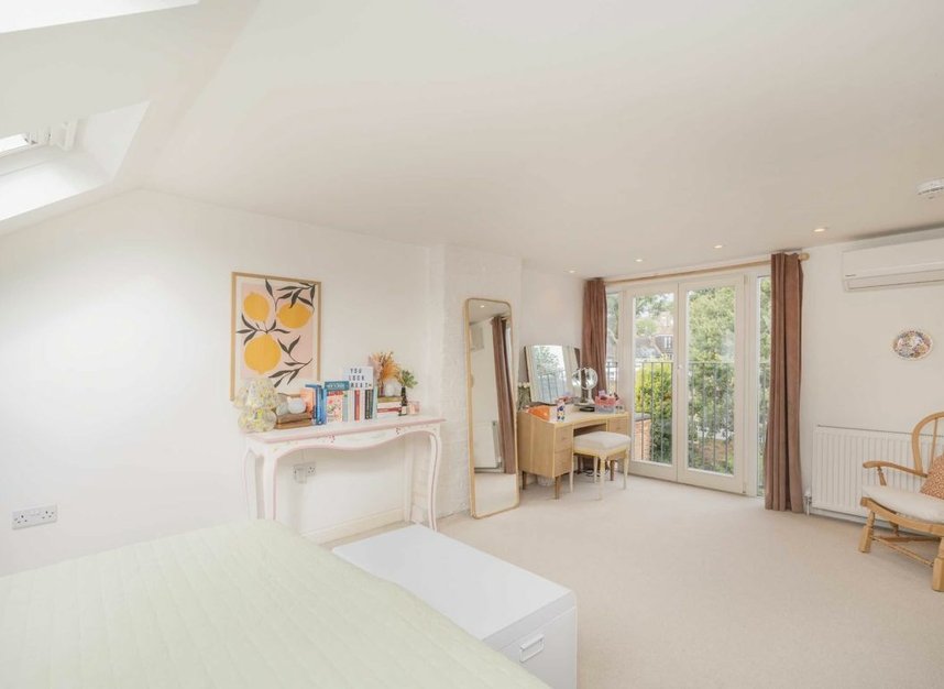 Properties sold in Kingsmead Road - SW2 3JD view14