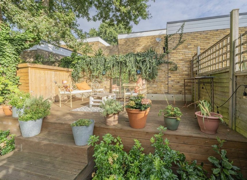 Properties sold in Kingsmead Road - SW2 3JD view9