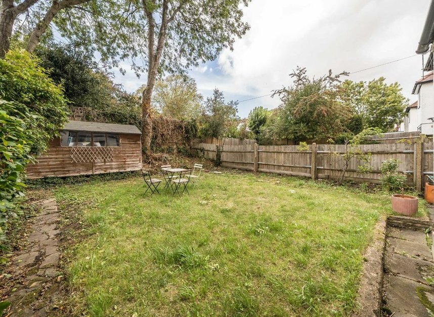 Properties for sale in Kingsmead Road - SW2 3HZ view4