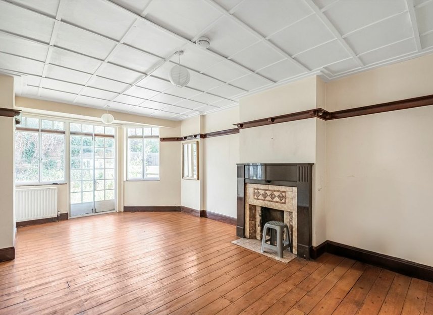 Properties for sale in Kingsmead Road - SW2 3HZ view3