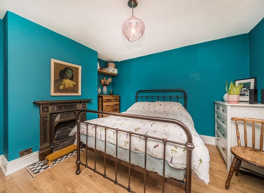 Properties for sale in Kingston Hill - KT2 7PW view4
