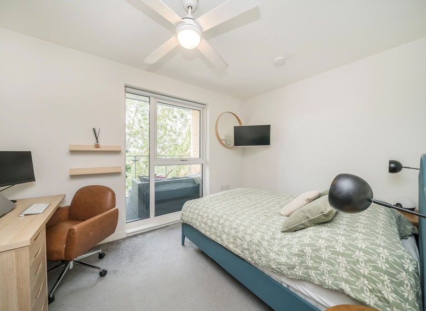 Properties for sale in Kingston Road - KT3 3FP view5