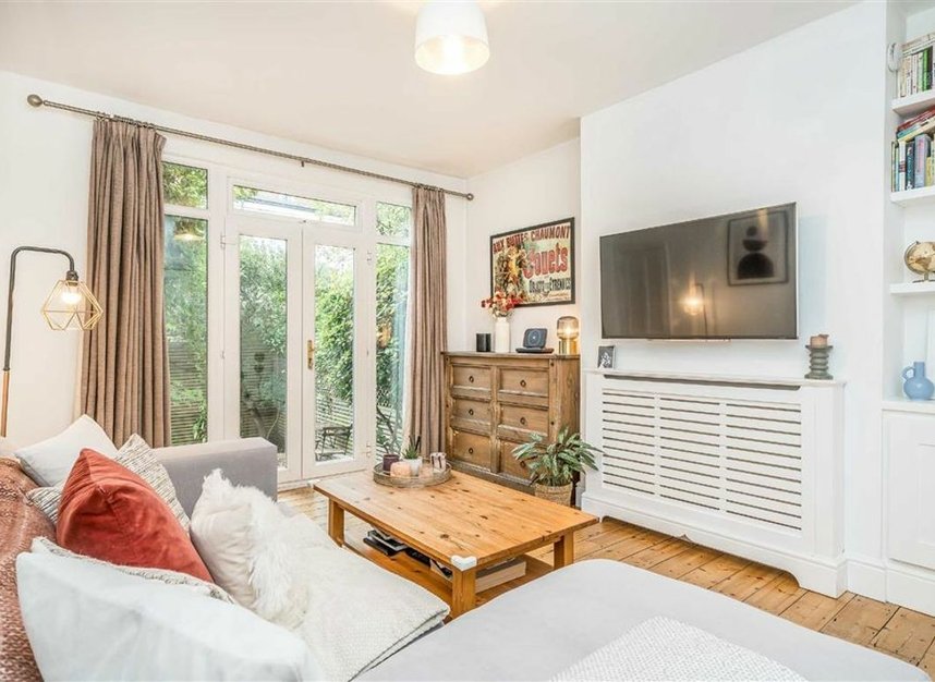 Properties for sale in Kingston Road - TW11 9JX view2
