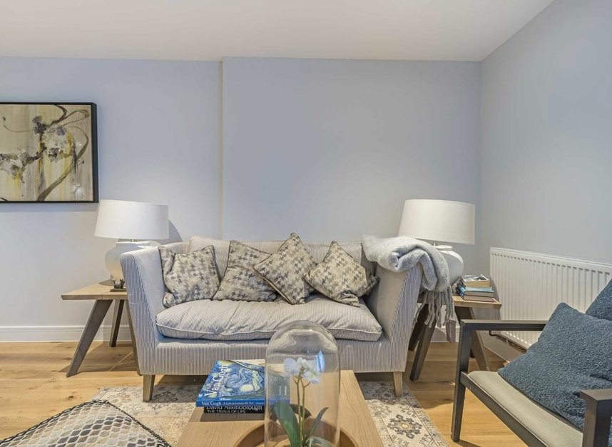 Properties for sale in Kingston Road - SW20 8JX view5