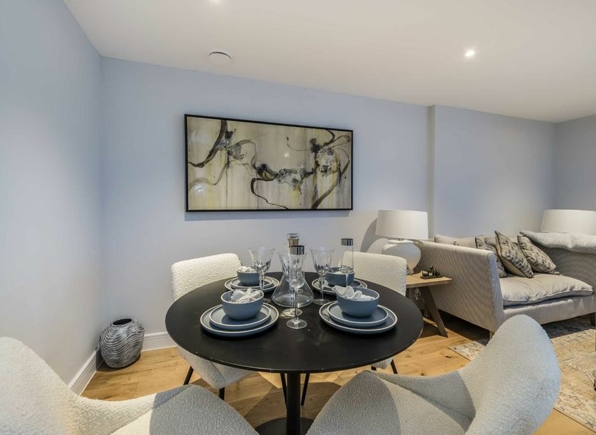 Properties for sale in Kingston Road - SW20 8JX view3