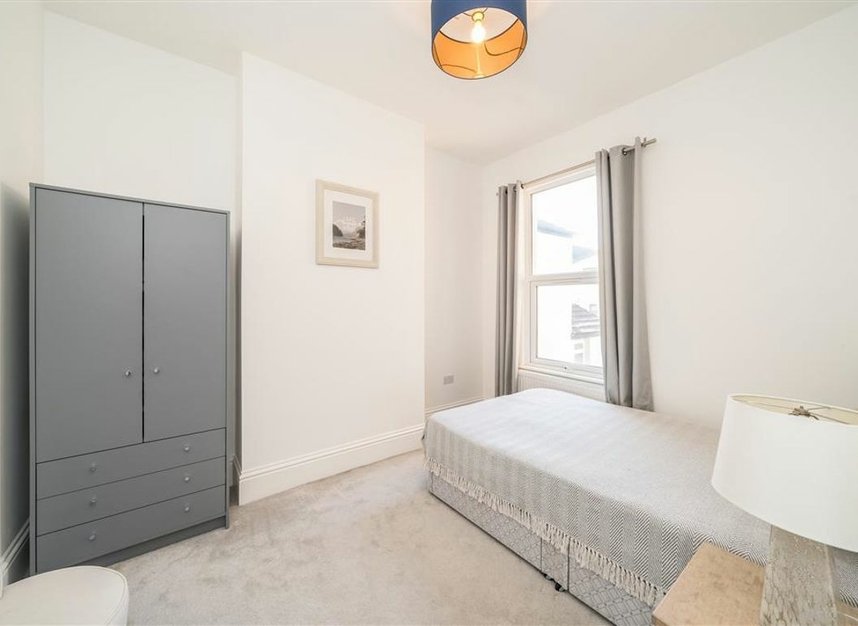 Properties sold in Kingswood Road - SW2 4JF view8