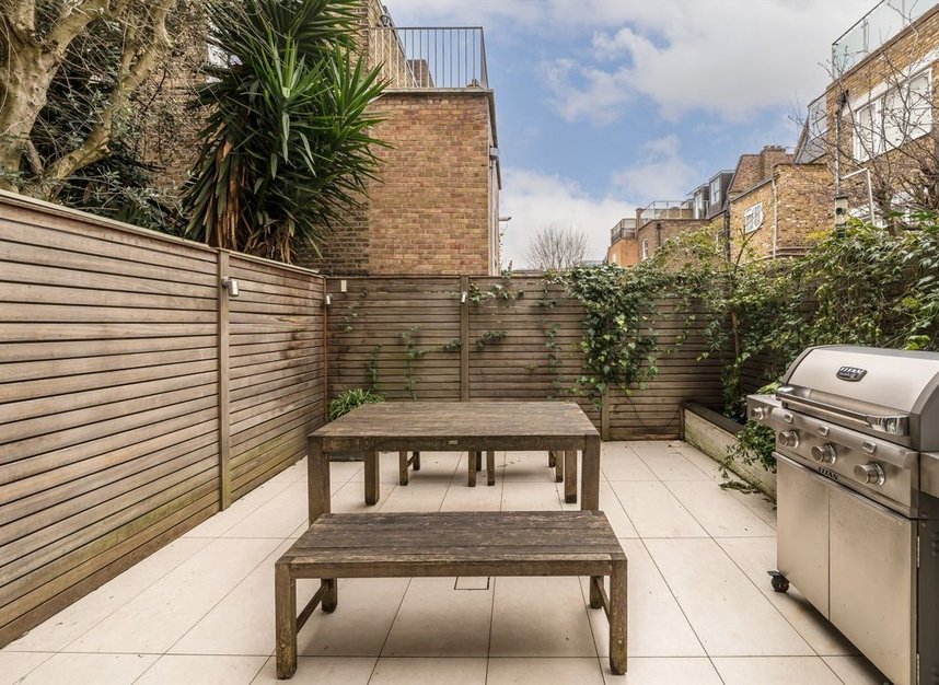 Properties for sale in Knivet Road - SW6 1JR view4