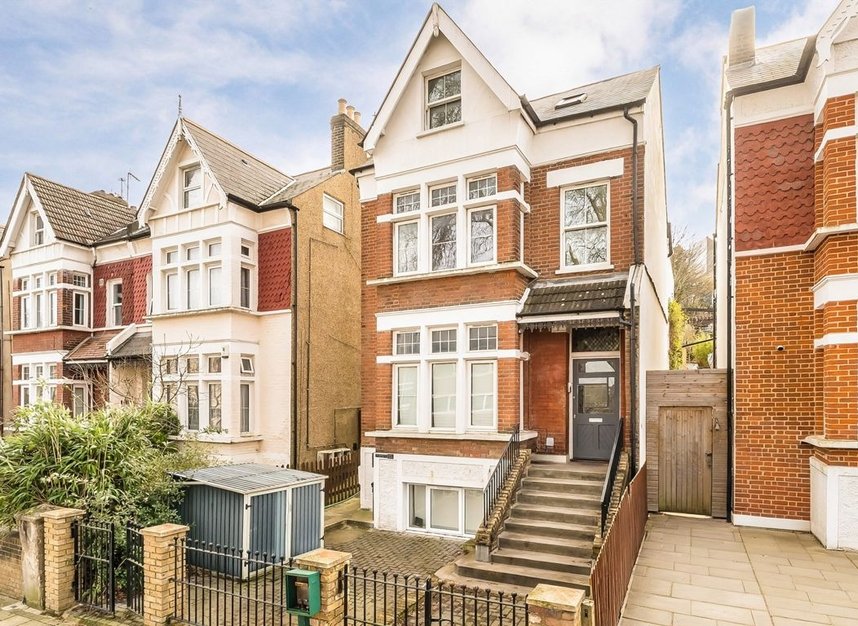 Properties for sale in Knollys Road - SW16 2JX view3