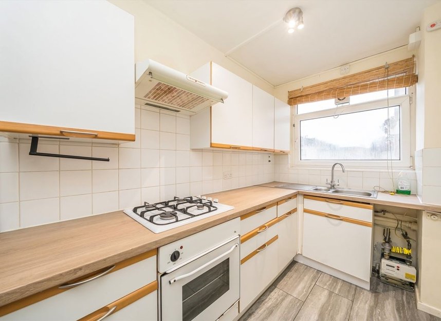 Properties for sale in Lacy Road - SW15 1NS view3
