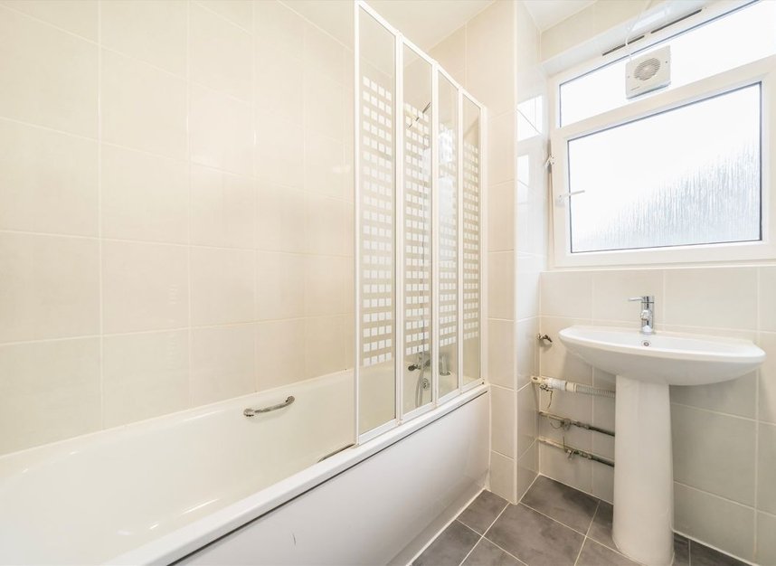 Properties for sale in Lacy Road - SW15 1NS view4