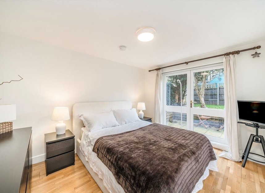 Properties for sale in Lady Margaret Road - N19 5ES view4
