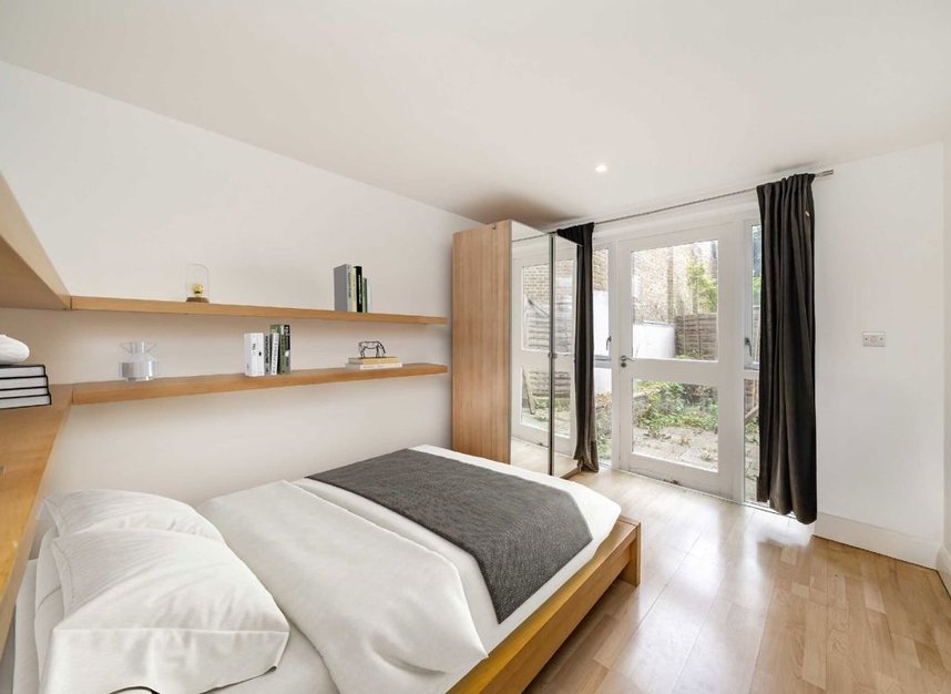 Properties for sale in Lady Margaret Road - N19 5EL view3