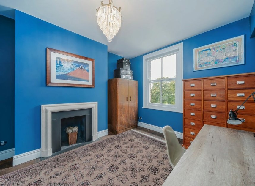 Properties for sale in Lady Somerset Road - NW5 1TU view16