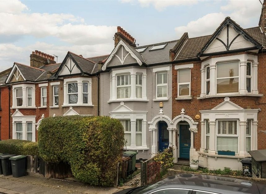 Properties for sale in Laleham Road - SE6 2AE view1