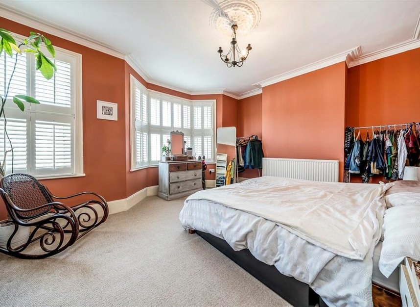 Properties for sale in Laleham Road - SE6 2AE view3