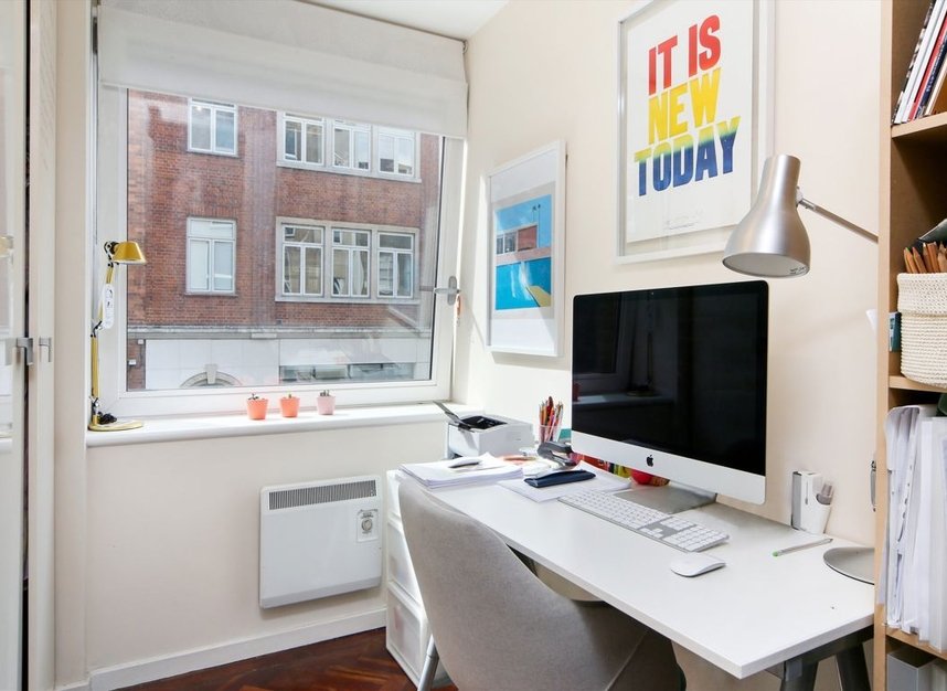 Properties for sale in Lambs Conduit Street - WC1N 3LE view6