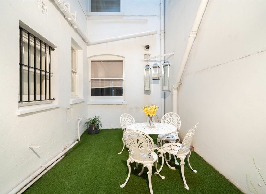 Properties for sale in Lancaster Mews - W2 3QE view6