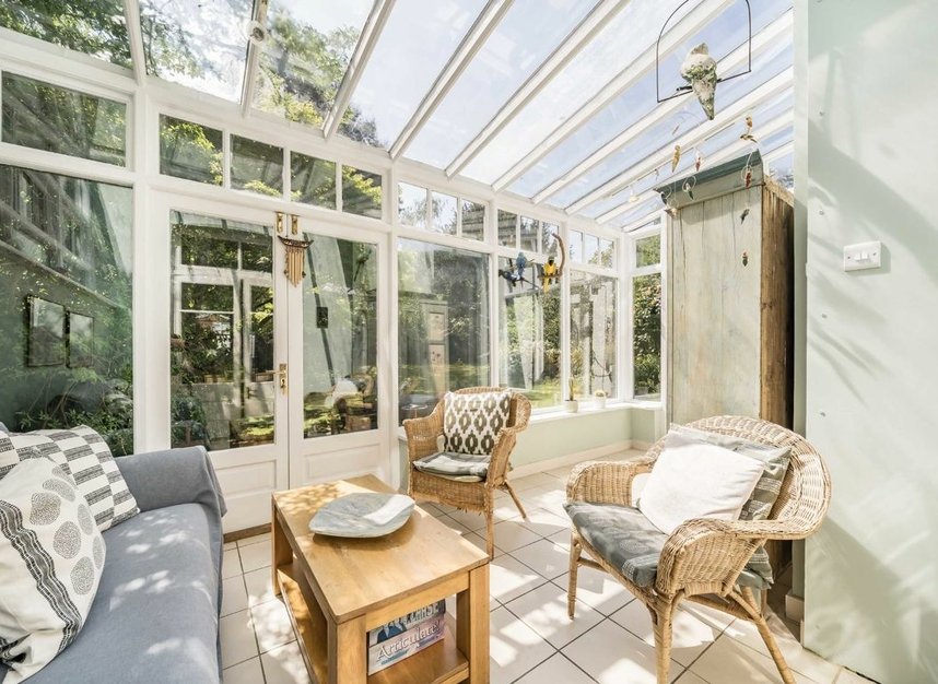 Properties for sale in Lanercost Road - SW2 3DN view11