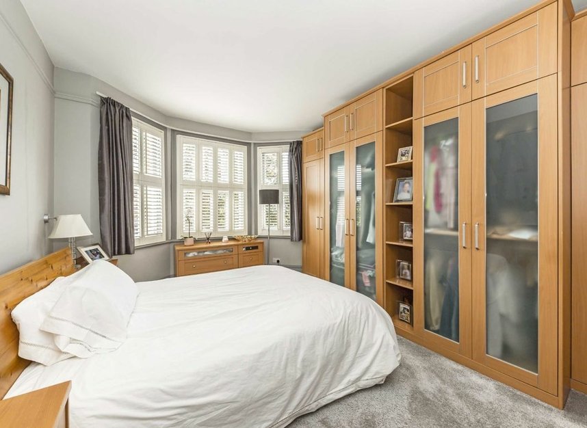 Properties for sale in Lanercost Road - SW2 3DR view8