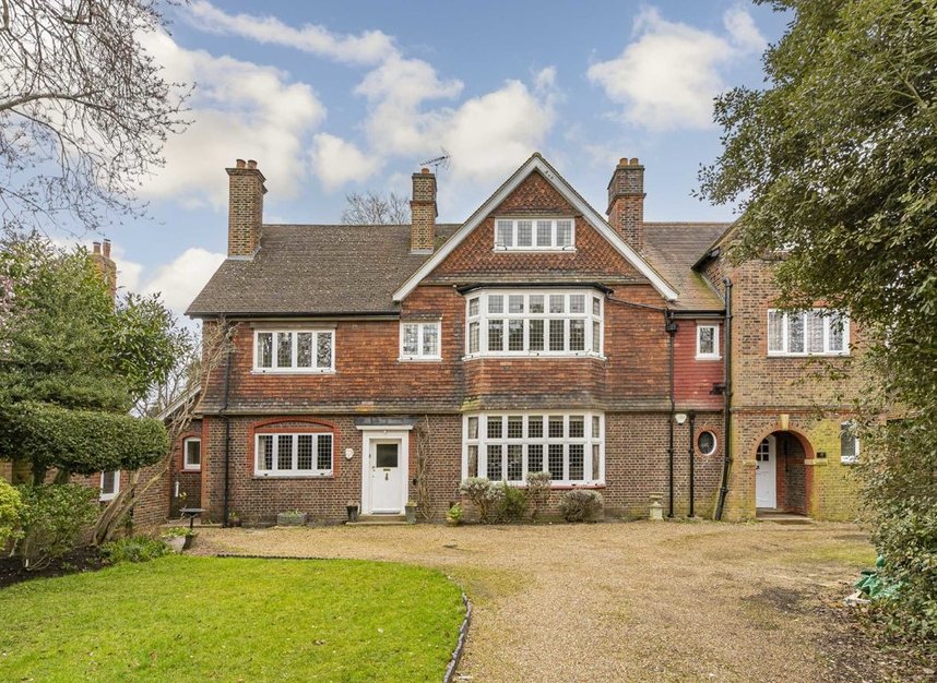 Surbiton Estate Agents Lettings Agent in Surbiton Dexters