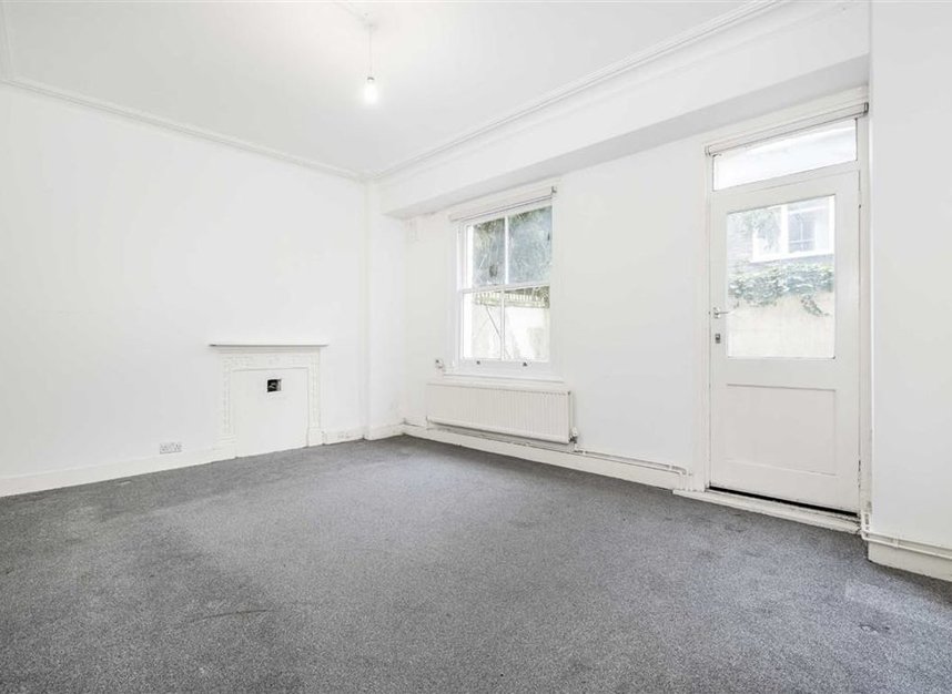 Flat for sale in Langley Lane, London, SW8 (Ref 227048) Dexters