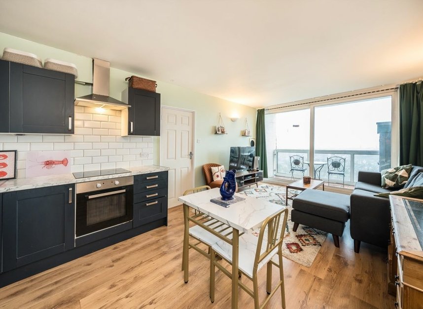 Properties for sale in Leigham Court Road - SW16 2RD view1