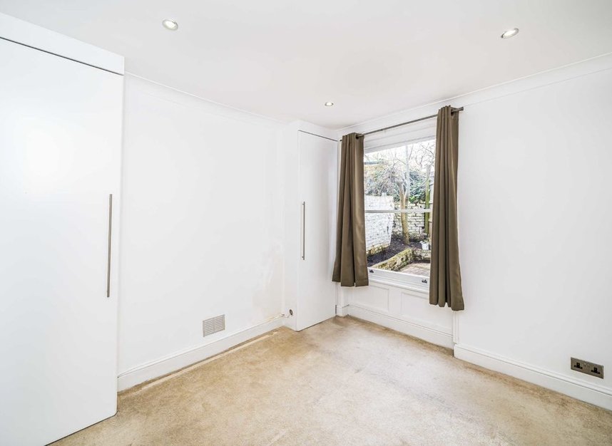 Flat for sale in Leighton Grove, London, NW5 (Ref 220281) Dexters
