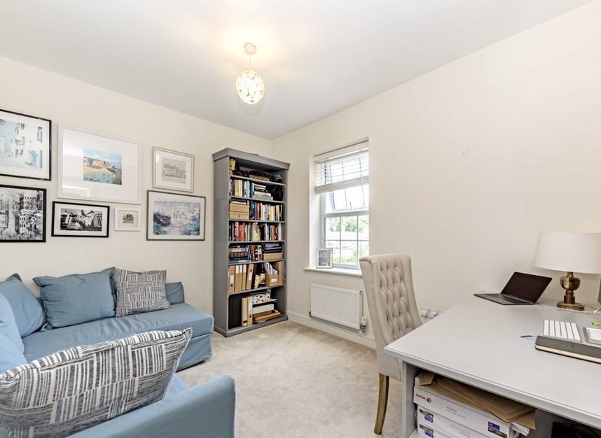 Properties for sale in Lendy Place - TW16 6BB view8