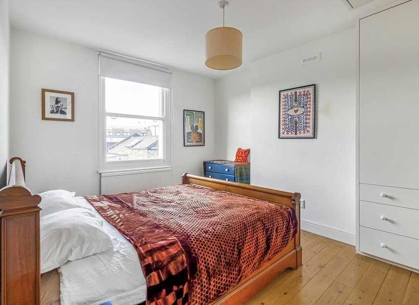 Properties for sale in Leverton Street - NW5 2PE view3