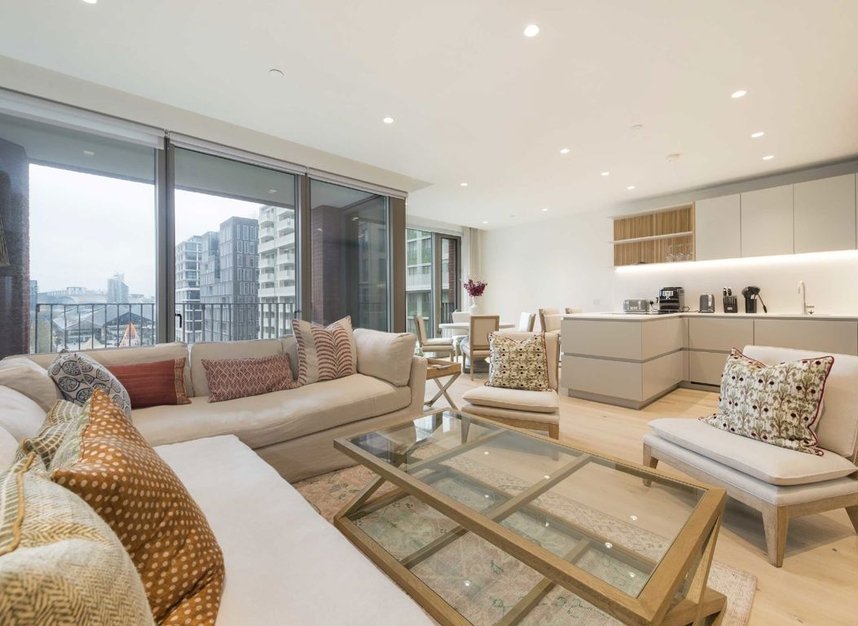 Properties for sale in Lewis Cubitt Walk - N1C 4EQ view2