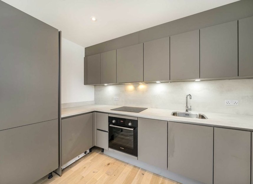 Properties for sale in Lillium Mews - SW19 8PG view2