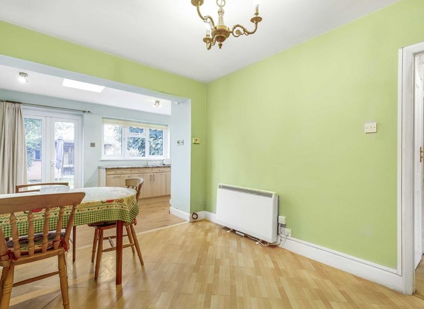 House terraced for sale in Lincoln Avenue, Twickenham, TW2 (Ref