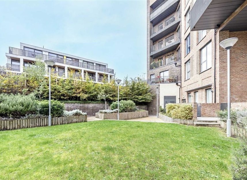 Flat for sale in Loampit Vale, London, SE13 (Ref 214488) | Dexters