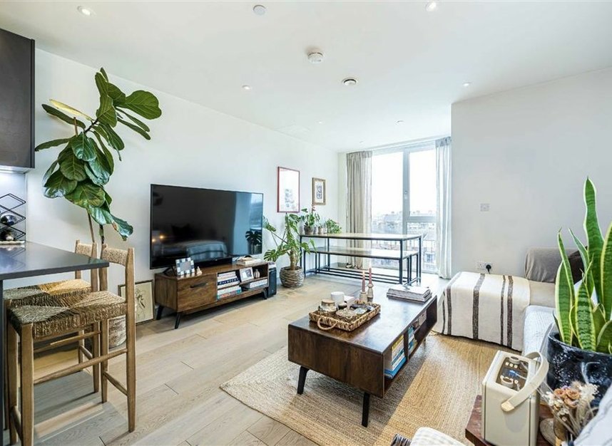 Properties for sale in Long Lane - SE1 4GT view3