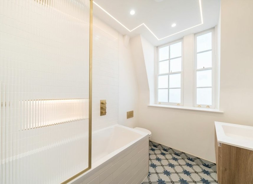 Properties for sale in Longfield Street - SW18 5RE view4