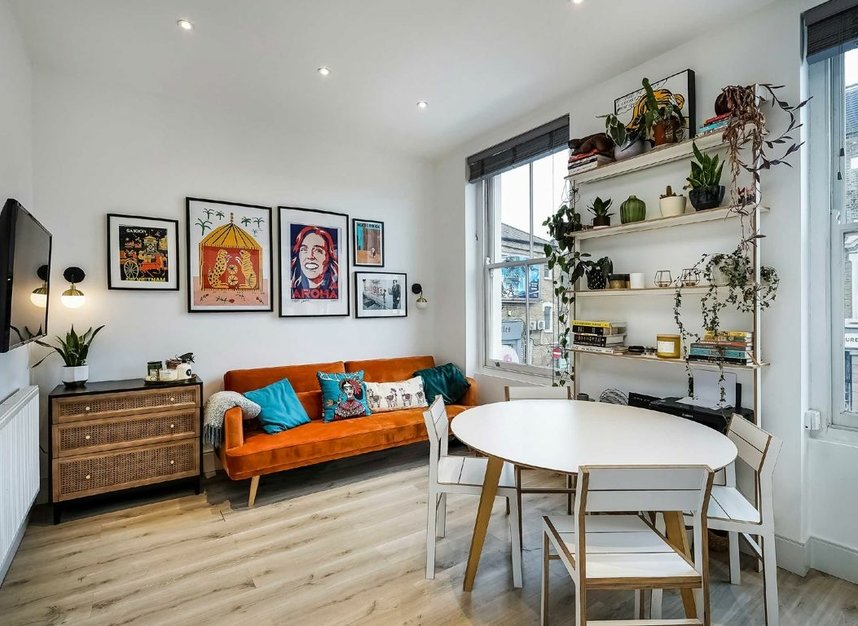 Flat for sale in Lower Clapton Road, London, E5 (Ref 221061) Dexters