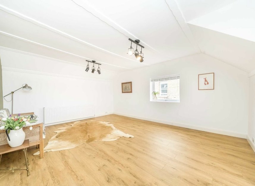 Flat for sale in Lower Clapton Road, London, E5 (Ref 227005) Dexters