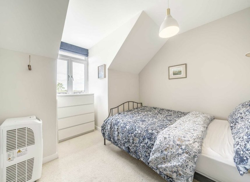 Flat for sale in Lower Clapton Road, London, E5 (Ref 227005) Dexters