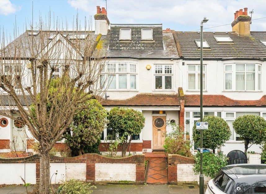 Properties for sale in Lower Downs Road - SW20 8QQ view1