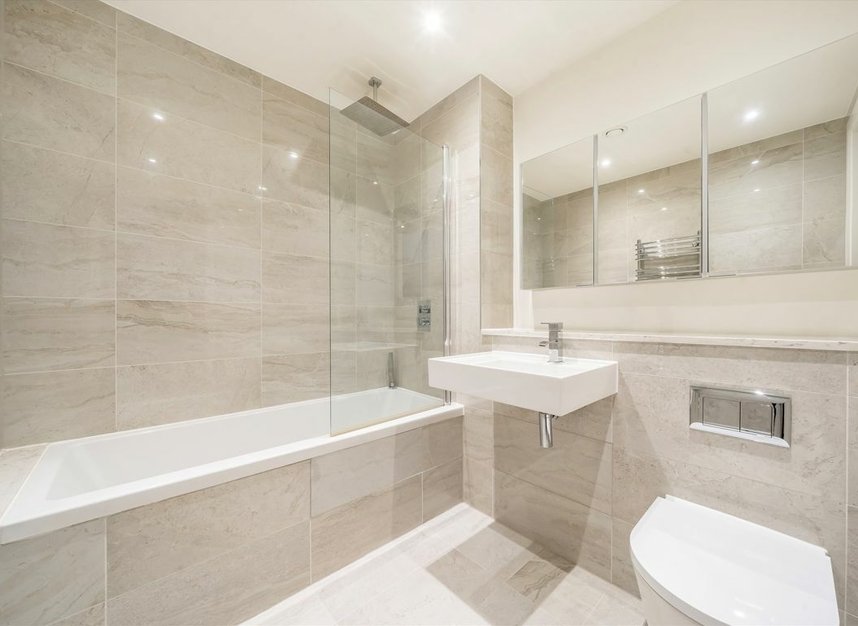 Properties for sale in Lower Richmond Road - SW15 1LY view5