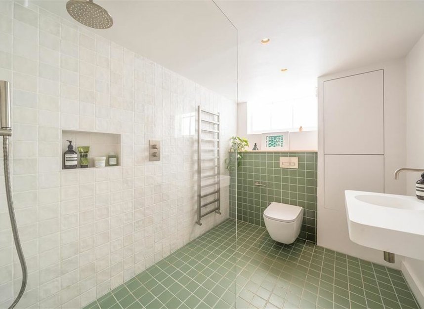 Properties for sale in Lyham Road - SW2 5EB view12