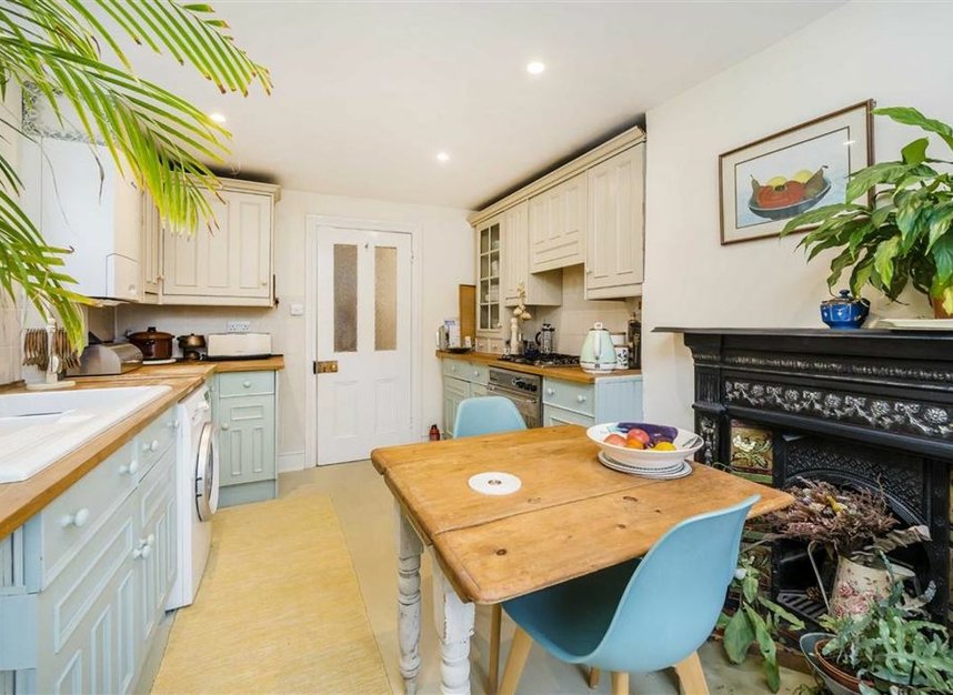 Properties sold in Lynette Avenue - SW4 9HD view3