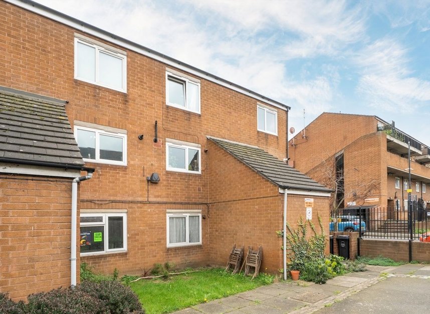 Properties for sale in Mabley Street - E9 5RY view11