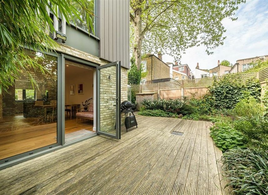 Properties sold in Malpas Road - SE4 1BS view7