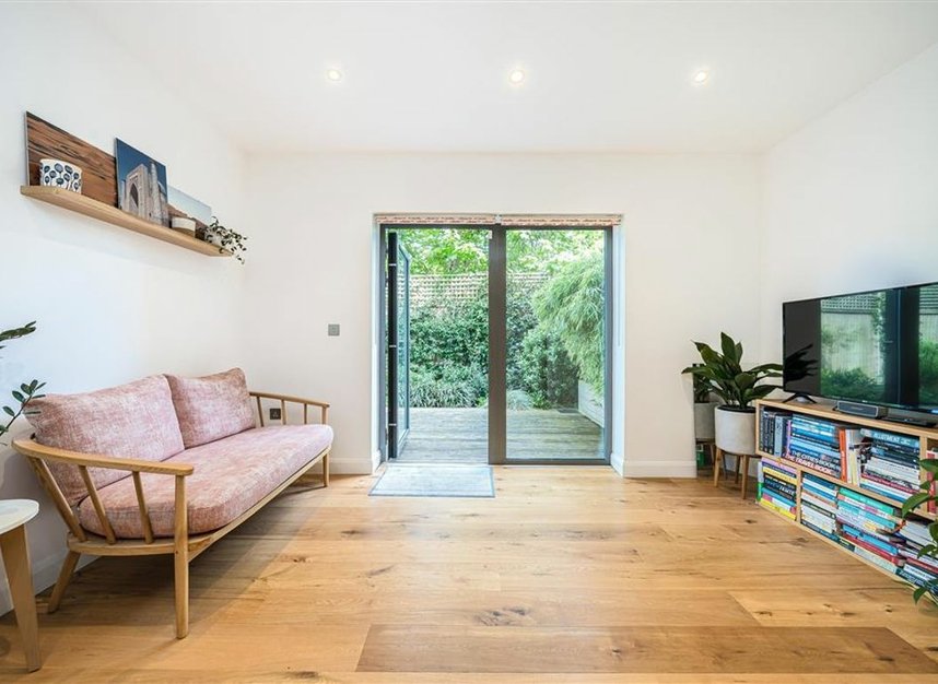 Properties sold in Malpas Road - SE4 1BS view2